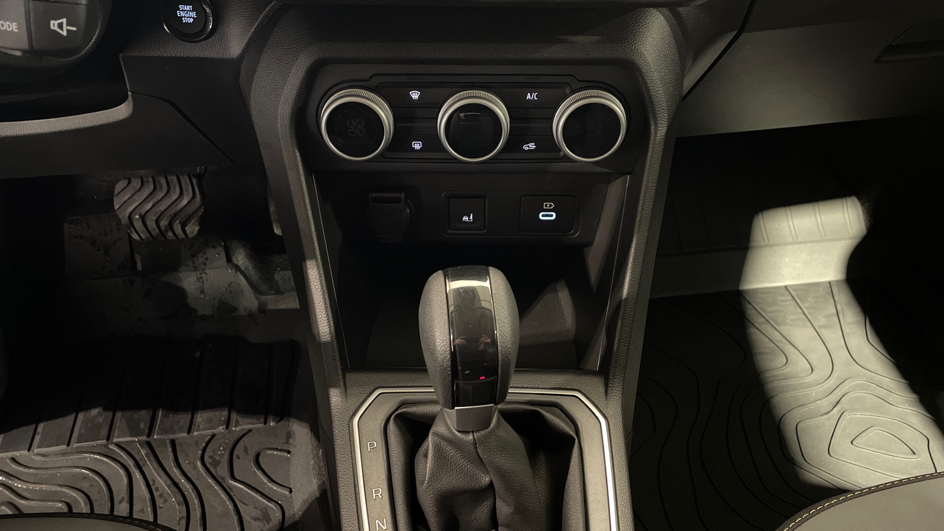 Dacia Jogger Hybrid 140 en Barcelona