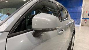 Volvo XC40 B3 G Ocasión 120 KW (163CV) - 34