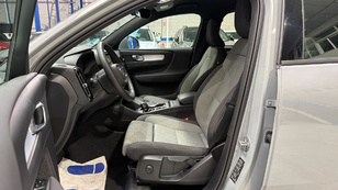 Volvo XC40 B3 G Ocasión 120 KW (163CV) - 44