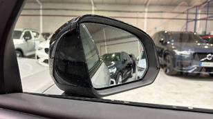 Volvo XC40 B3 G Ocasión 120 KW (163CV) - 27