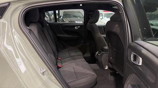 Volvo EC40 Recharge Core Ocasión 185 KW (252CV) - 28