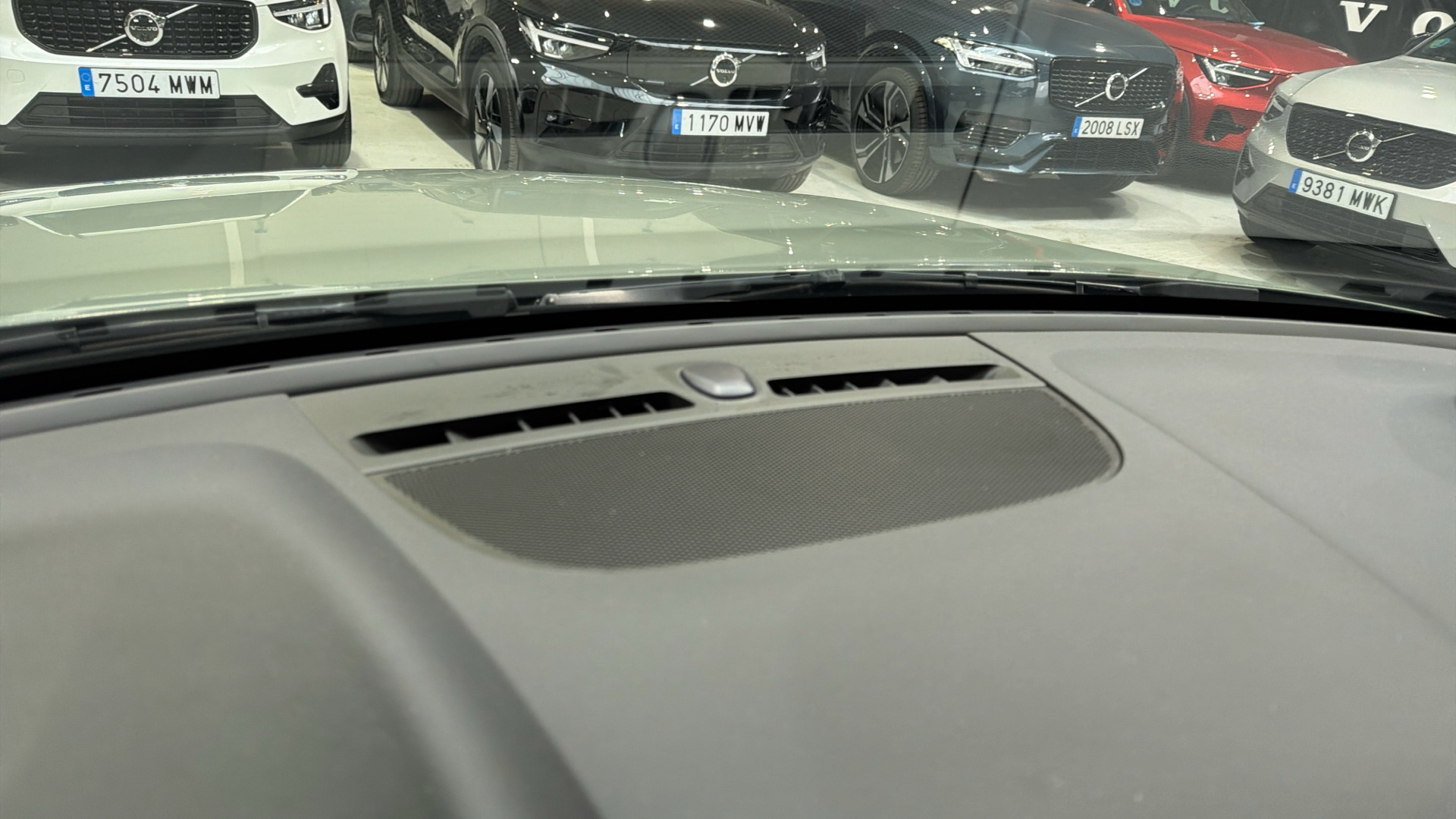 Volvo EC40 segunda mano 93102116 - 23