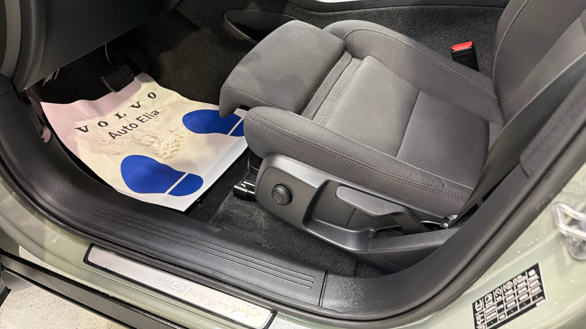 Volvo EC40 segunda mano 93102116 - 26