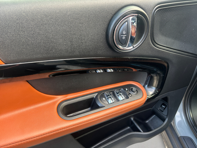 fotoG 18 del MINI MINI Countryman Cooper S ALL4 131 kW (178 CV) 178cv Gasolina del 2021 en Barcelona