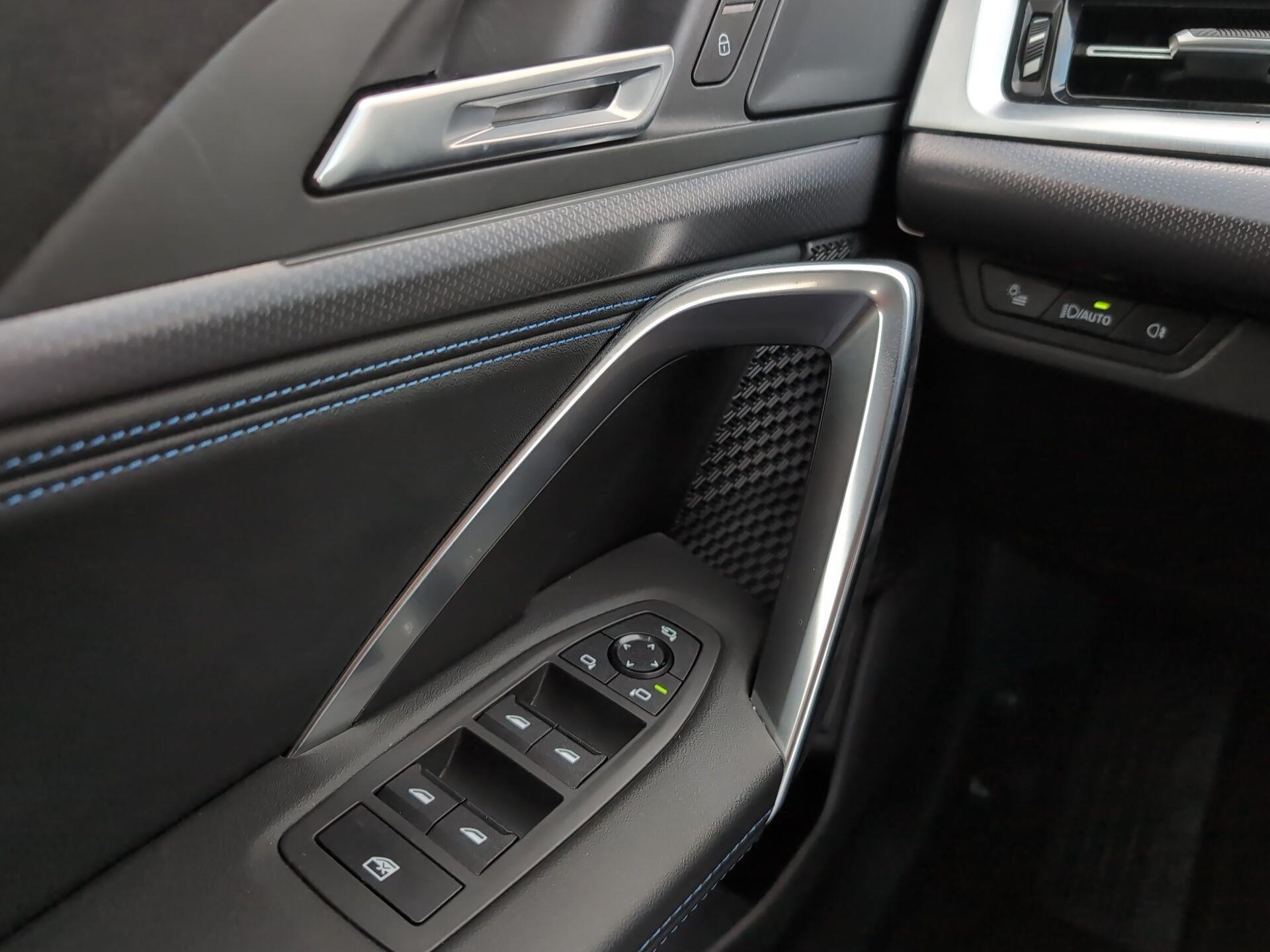 BMW X2 sDrive20d color Blanco. Año 2025. 120KW(163CV). Diésel. En concesionario Automotor Premium Viso - Málaga de Málaga