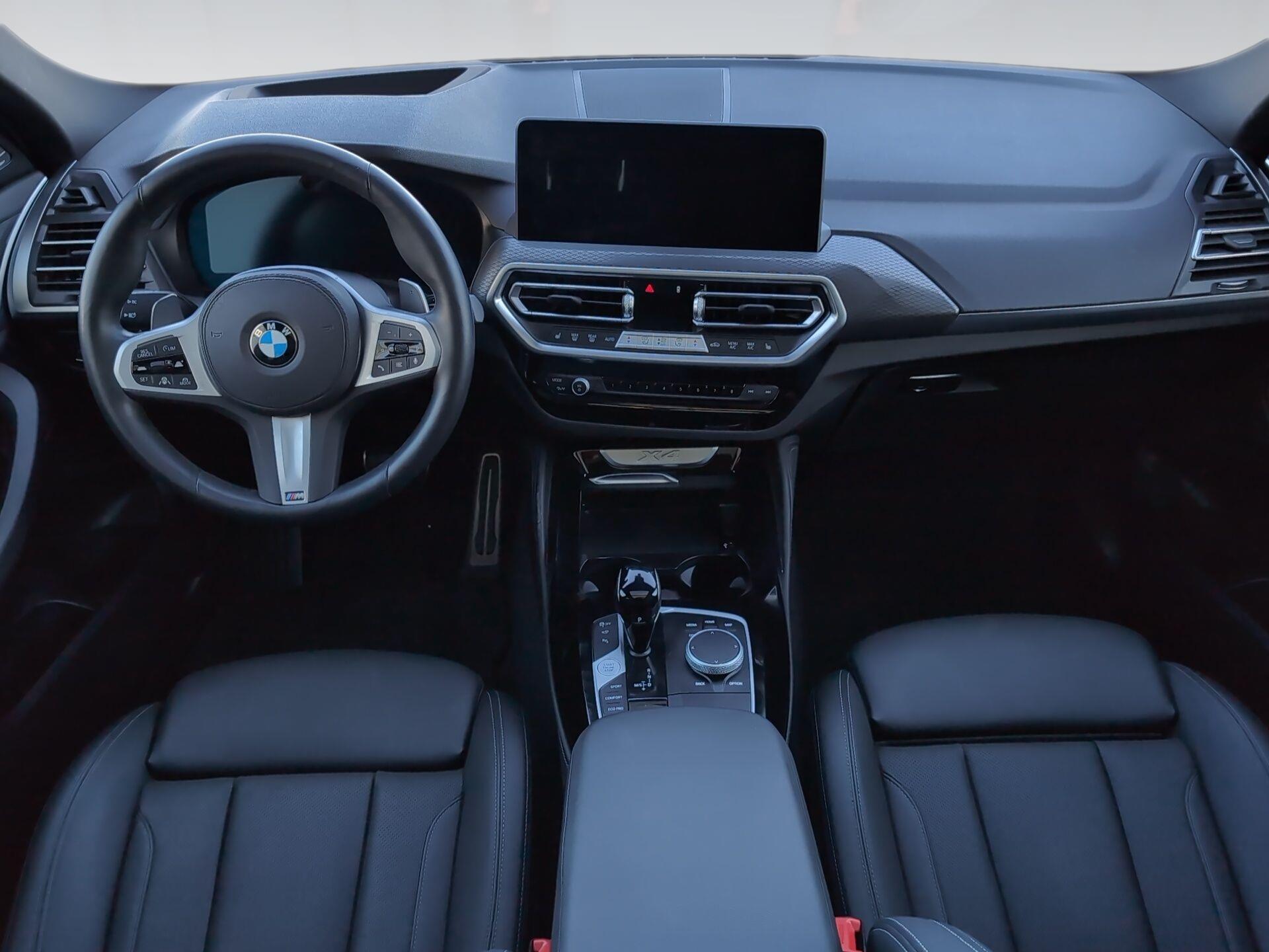 BMW X4 xDrive30d color Negro. Año 2025. 210KW(286CV). Diésel. En concesionario Automotor Premium Viso - Málaga de Málaga