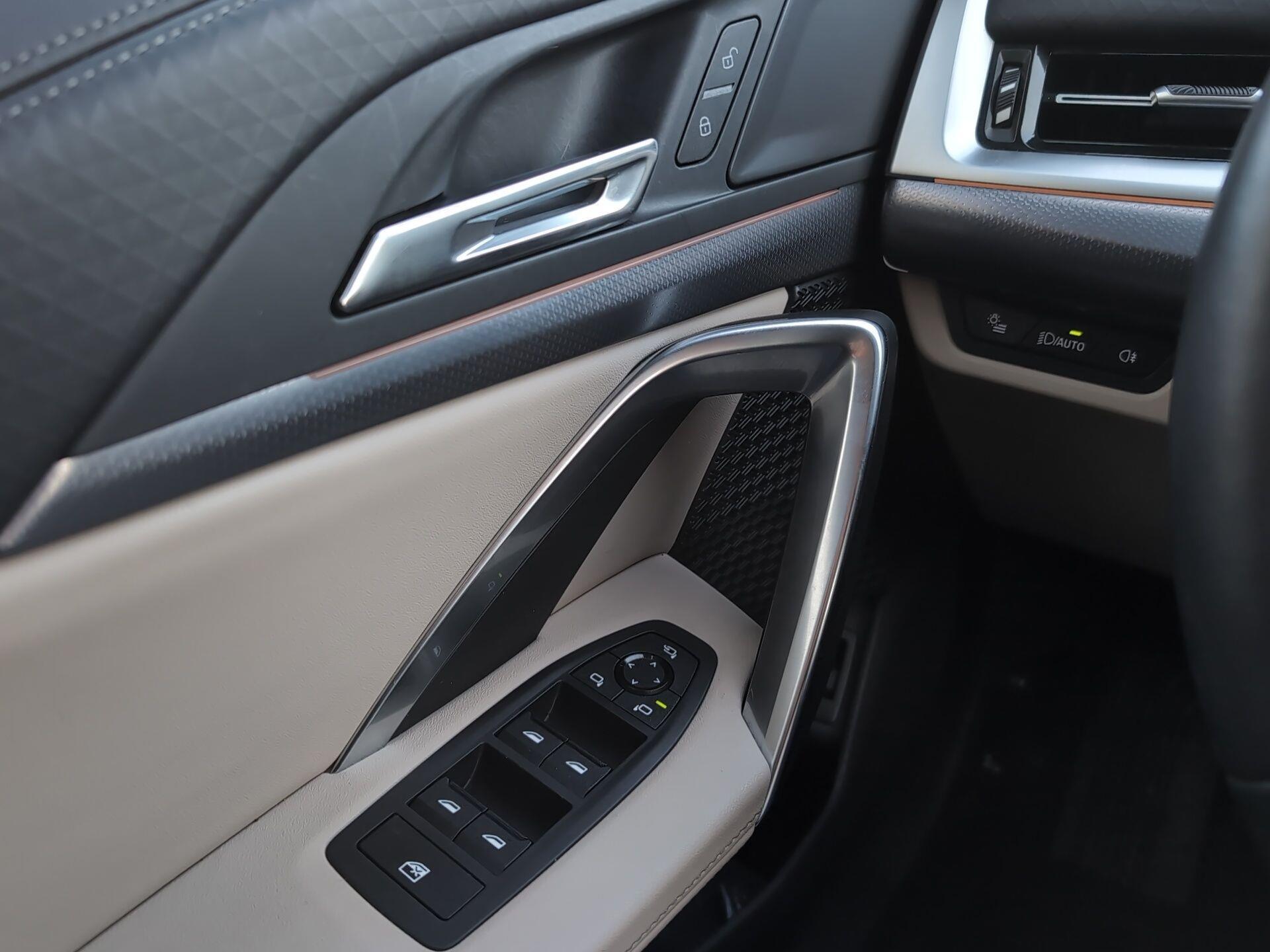 BMW X2 sDrive20d color Negro. Año 2025. 120KW(163CV). Diésel. En concesionario Automotor Premium Viso - Málaga de Málaga