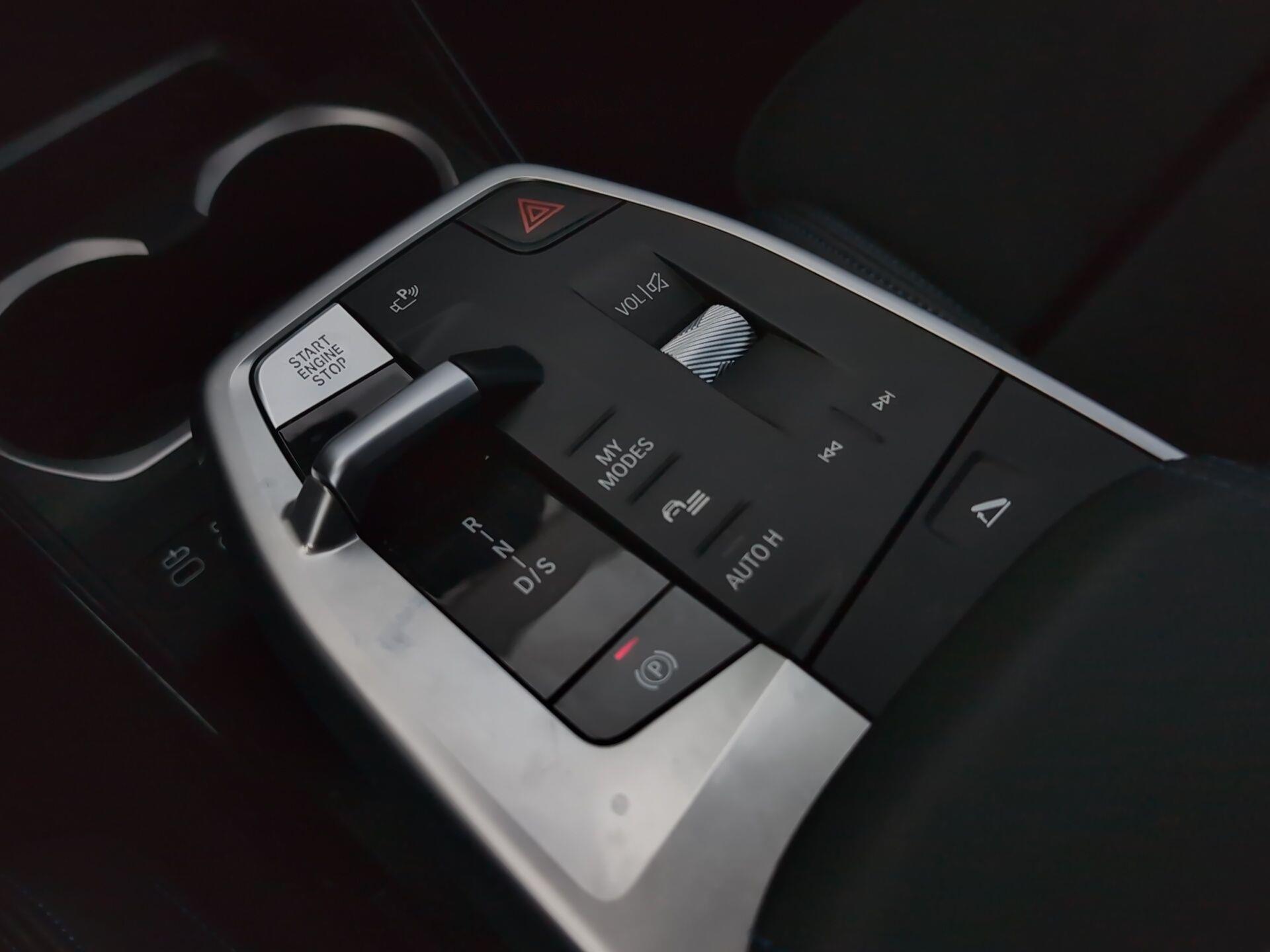 BMW X2 sDrive20d color Gris. Año 2025. 120KW(163CV). Diésel. En concesionario Automotor Premium Viso - Málaga de Málaga