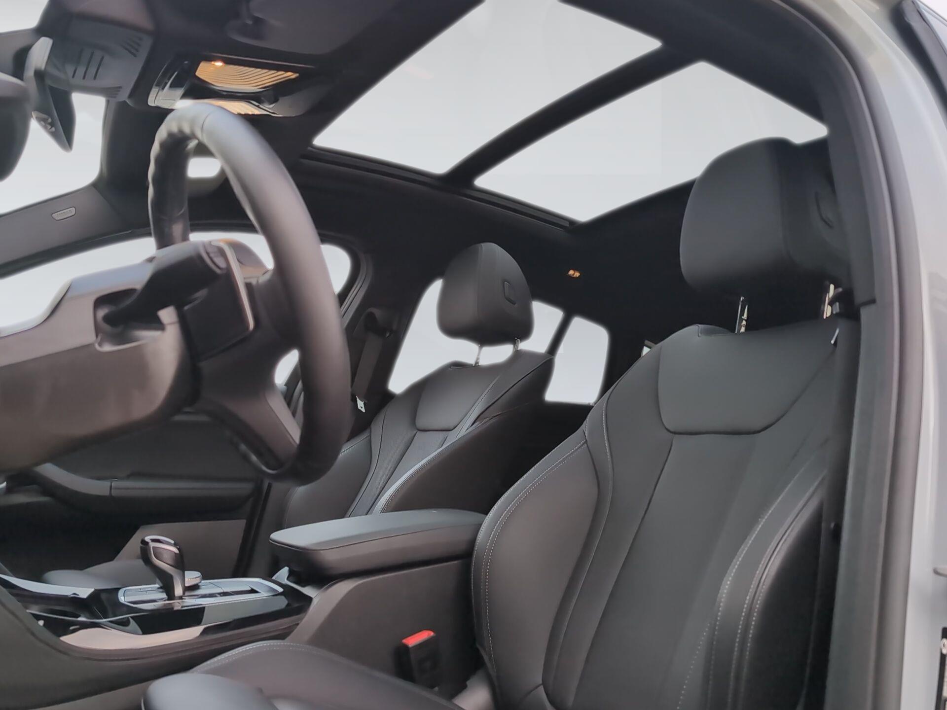 BMW X4 xDrive20d color Gris. Año 2025. 140KW(190CV). Diésel. En concesionario Automotor Premium Viso - Málaga de Málaga