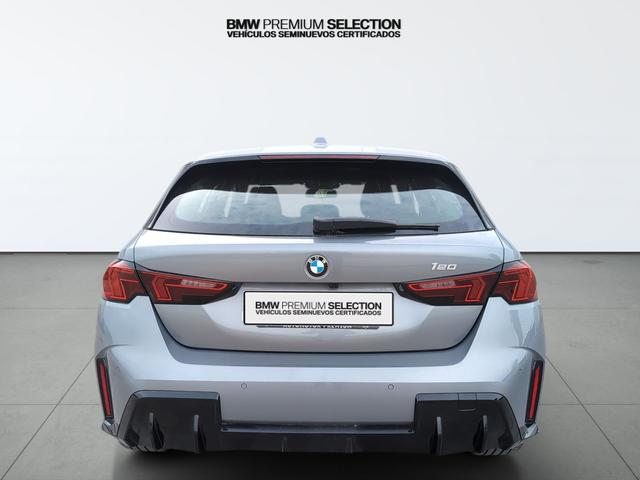 fotoG 4 del BMW Serie 1 120i 125 kW (170 CV) 170cv Gasolina del 2025 en Málaga