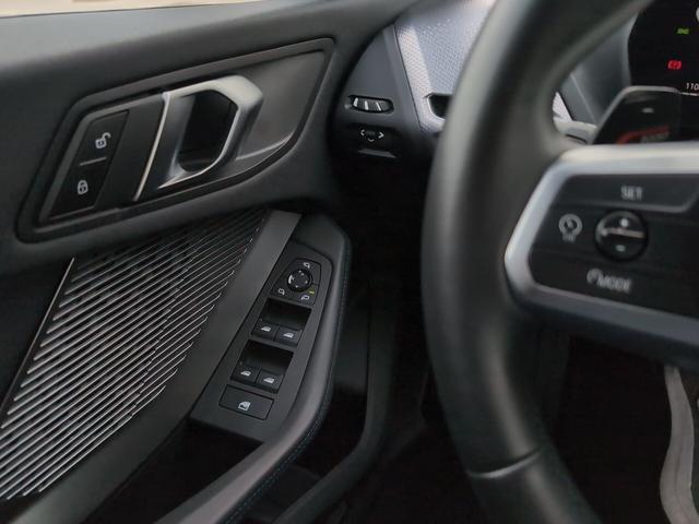 fotoG 13 del BMW Serie 1 120i 125 kW (170 CV) 170cv Gasolina del 2025 en Málaga