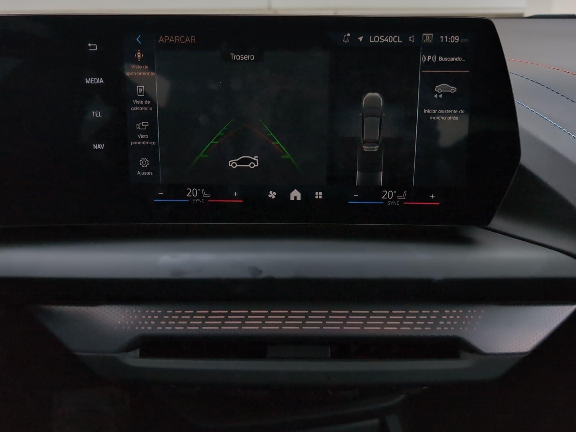 BMW Serie 1 120i color Gris. Año 2025. 125KW(170CV). Gasolina. En concesionario Automotor Premium Viso - Málaga de Málaga