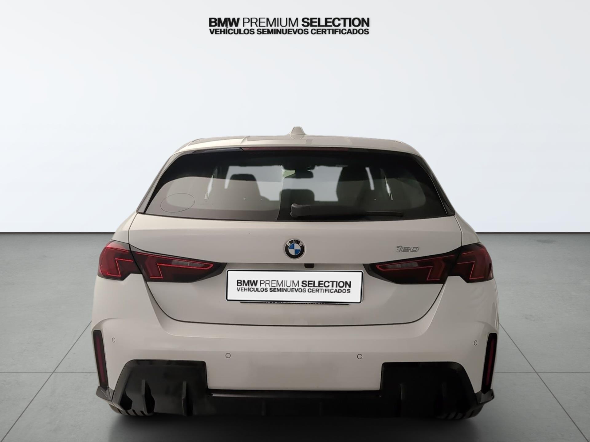 BMW Serie 1 120i color Blanco. Año 2025. 125KW(170CV). Gasolina. En concesionario Automotor Premium Viso - Málaga de Málaga
