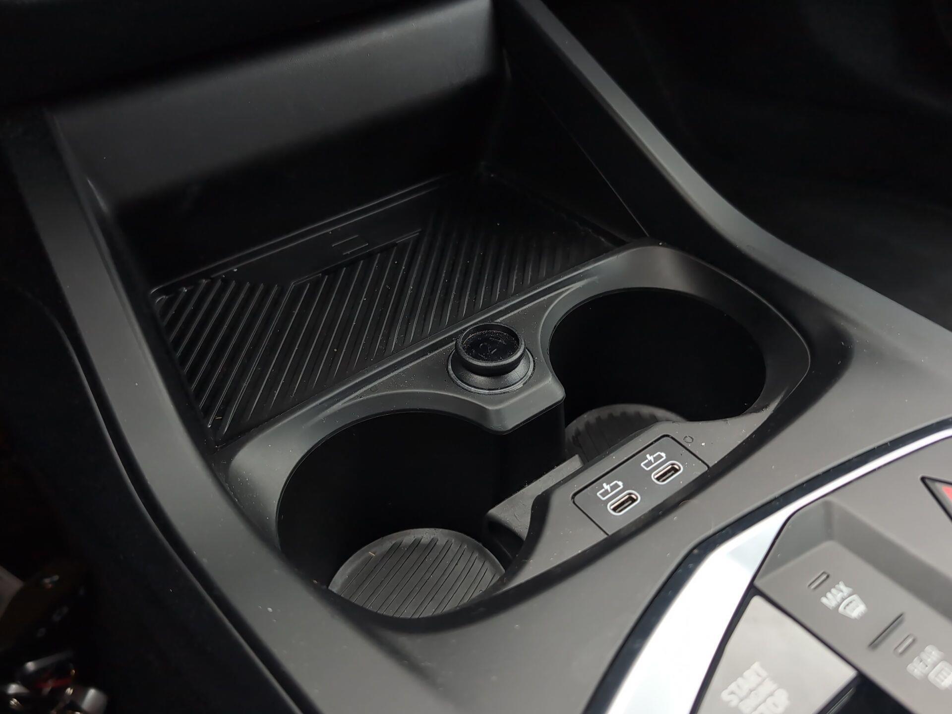 BMW Serie 1 120i color Blanco. Año 2025. 125KW(170CV). Gasolina. En concesionario Automotor Premium Viso - Málaga de Málaga