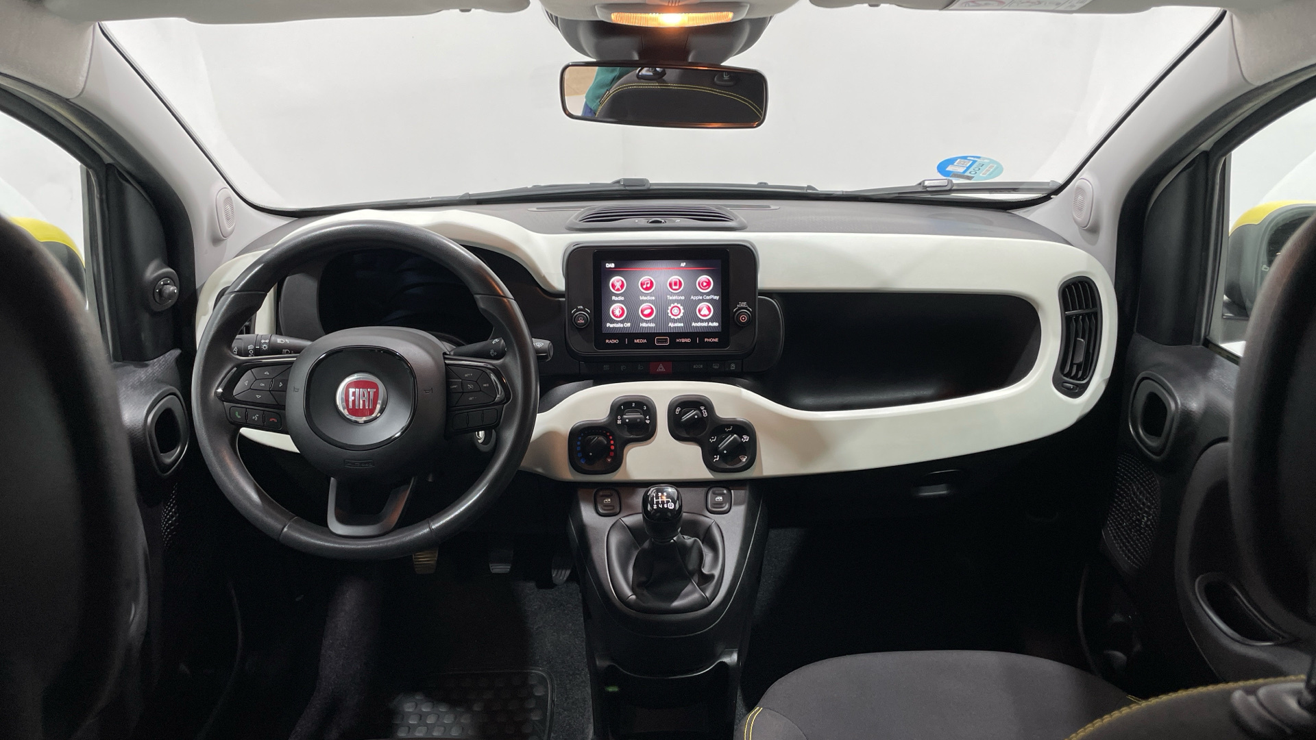 Fiat Panda 1.0 Hybrid en Barcelona