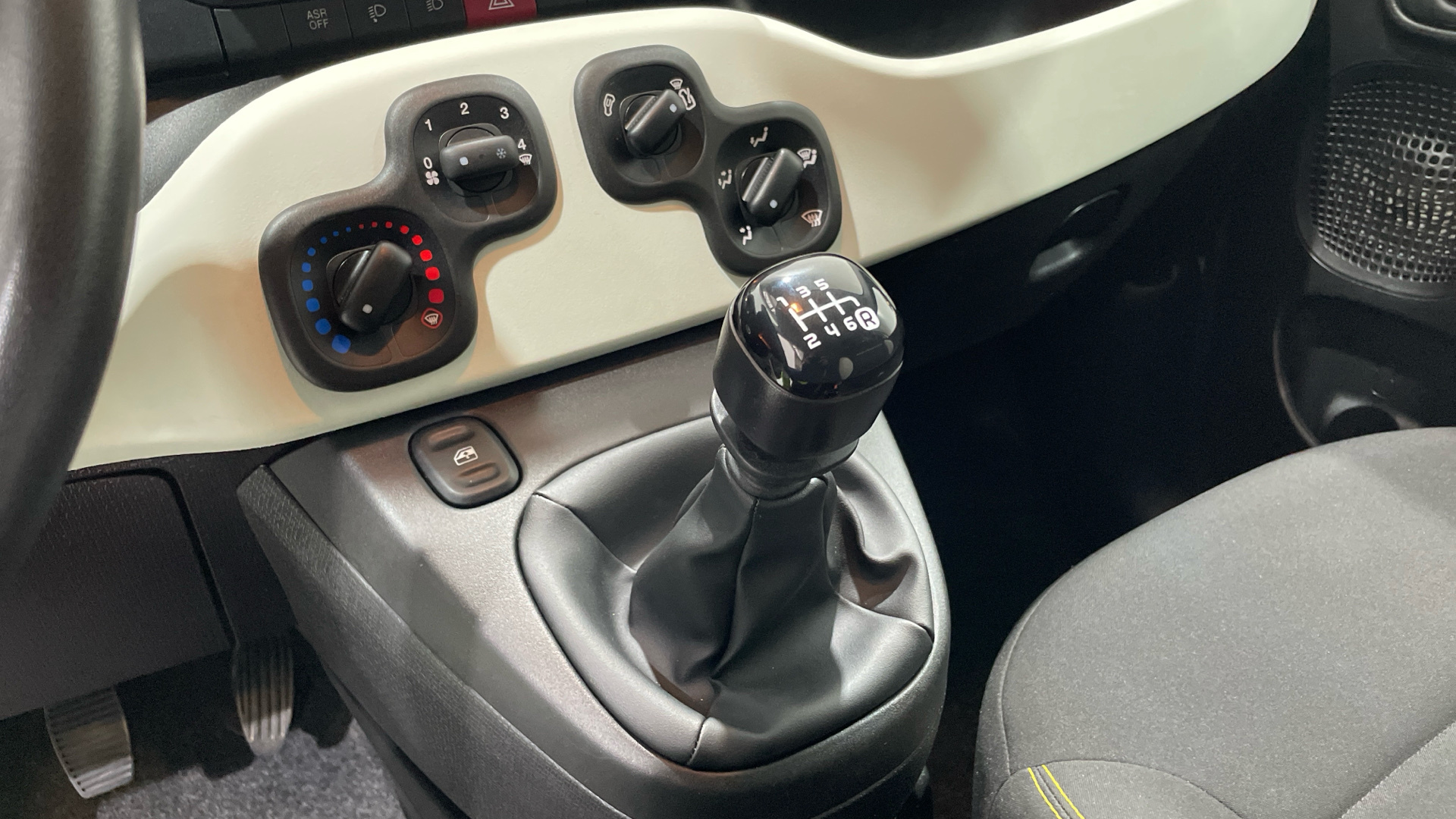 Fiat Panda 1.0 Hybrid en Barcelona