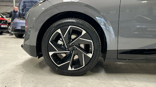 Lynk & Co 02 BEV 66kWh Seminuevo 200 KW (272CV) - 14