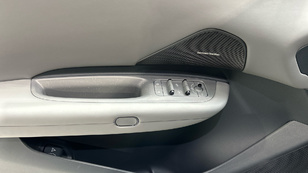 Lynk & Co 02 BEV 66kWh Seminuevo 200 KW (272CV) - 42