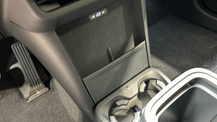 Lynk & Co 02 BEV 66kWh Seminuevo 200 KW (272CV) - 49