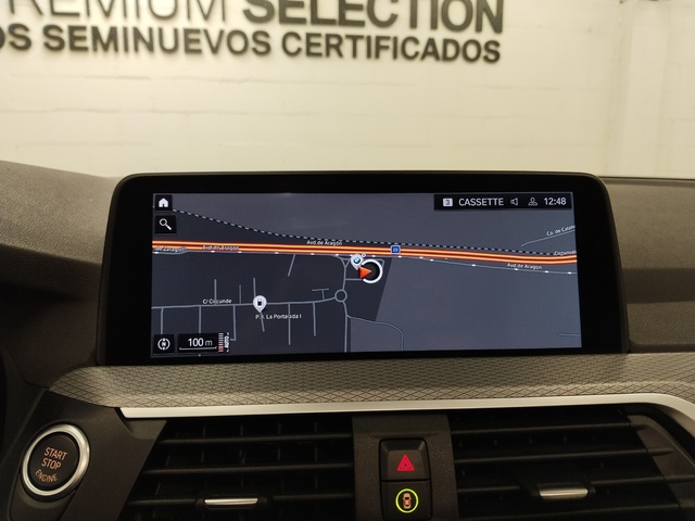 BMW X4 xDrive20d color Gris. Año 2021. 140KW(190CV). Diésel. En concesionario Autoberón de La Rioja