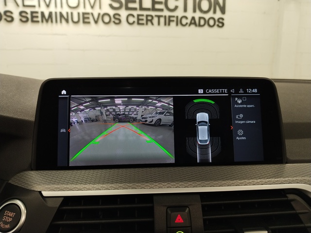 BMW X4 xDrive20d color Gris. Año 2021. 140KW(190CV). Diésel. En concesionario Autoberón de La Rioja