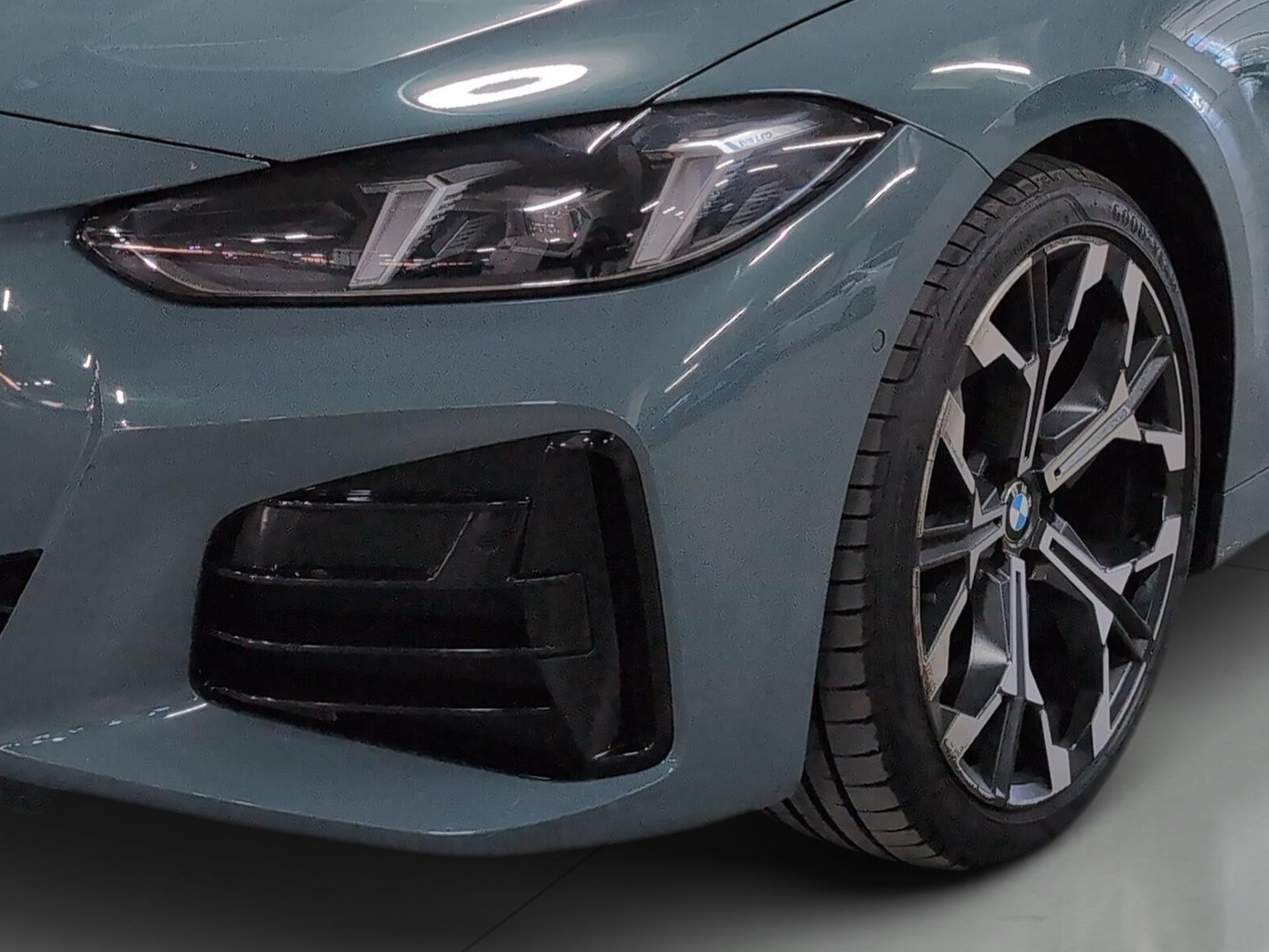 BMW Serie 4 420d Cabrio color Verde. Año 2025. 140KW(190CV). Diésel. En concesionario Automotor Premium Viso - Málaga de Málaga