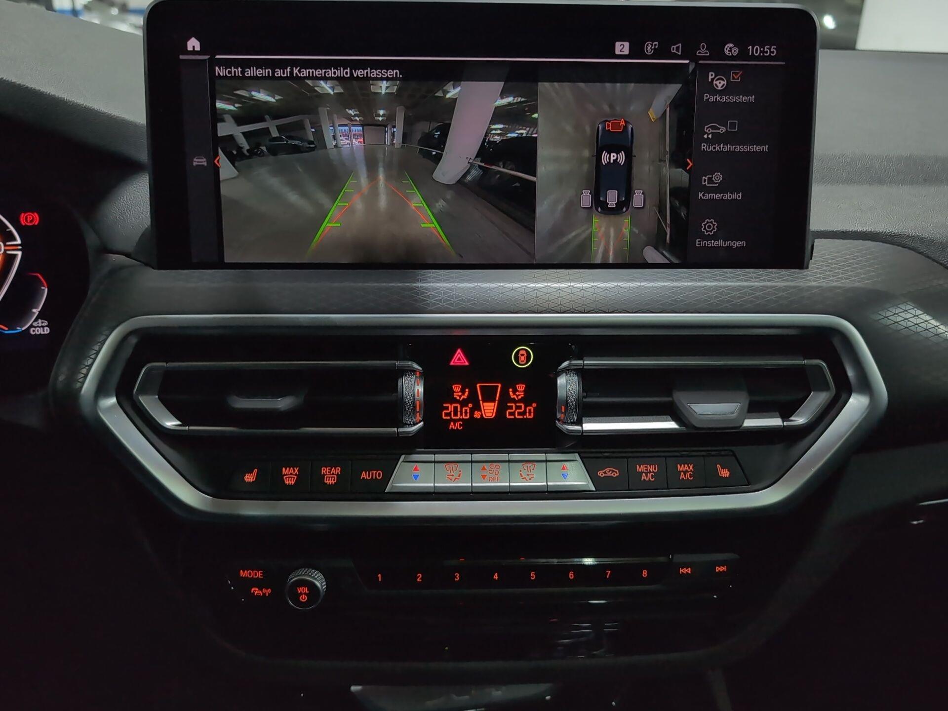 BMW X4 xDrive30d color Negro. Año 2025. 210KW(286CV). Diésel. En concesionario Automotor Premium Viso - Málaga de Málaga