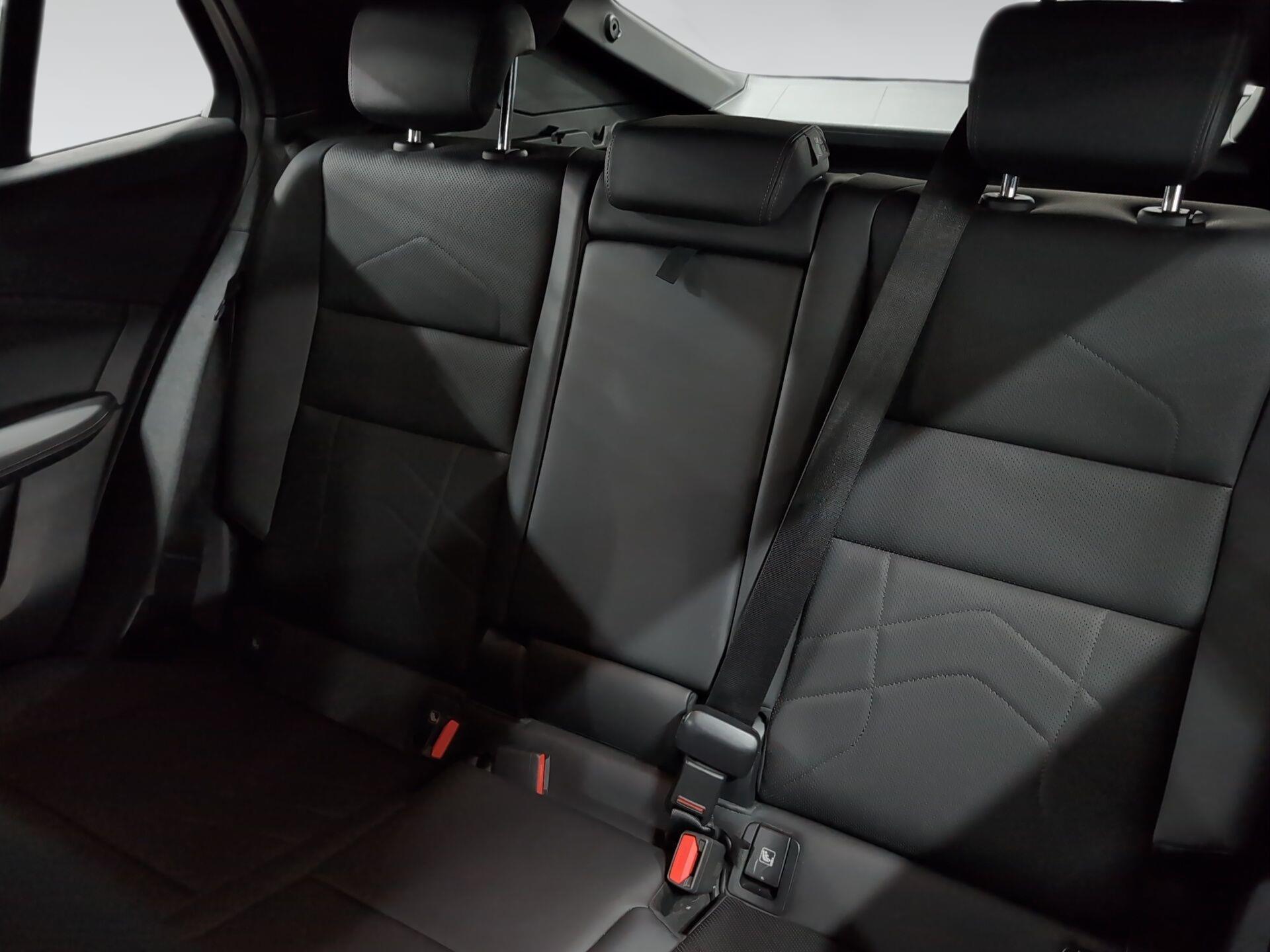 BMW X2 sDrive18d color Gris. Año 2025. 110KW(150CV). Diésel. En concesionario Automotor Premium Viso - Málaga de Málaga