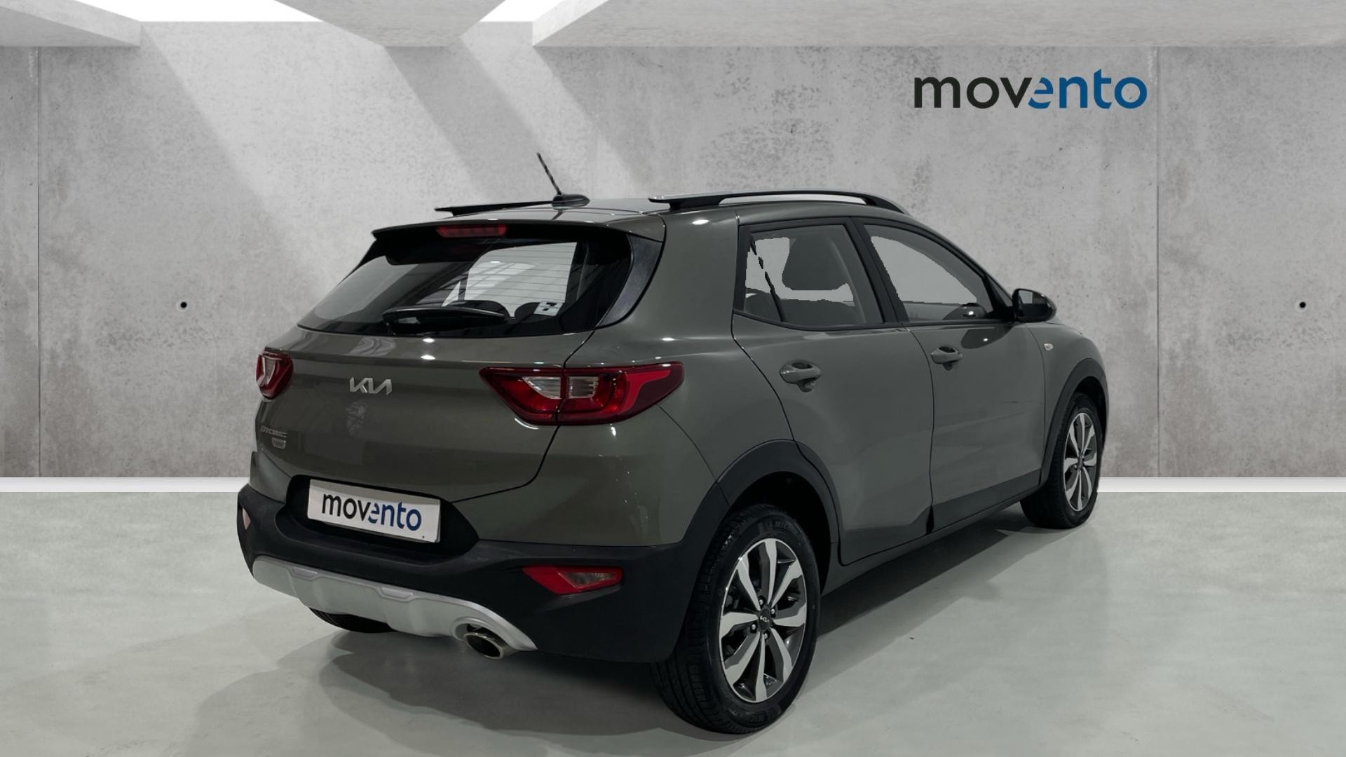 Kia Stonic 1.0 T-GDi MHEV en Barcelona