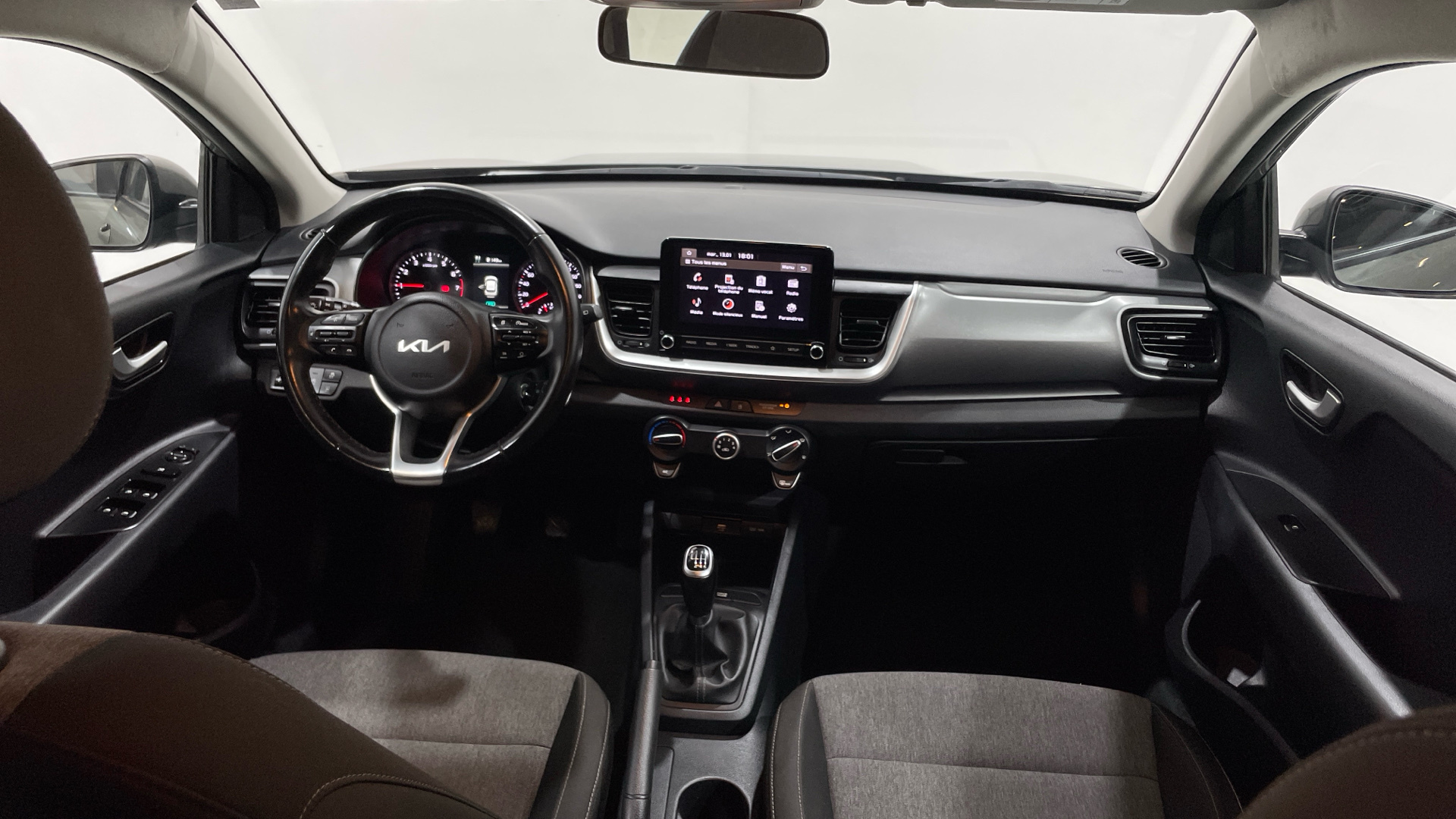 Kia Stonic 1.0 T-GDi MHEV en Barcelona