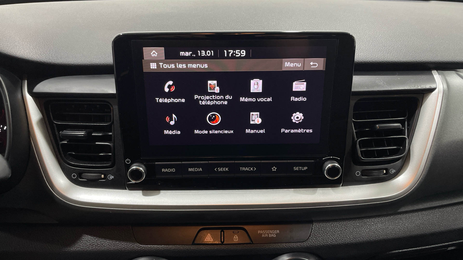 Kia Stonic 1.0 T-GDi MHEV en Barcelona