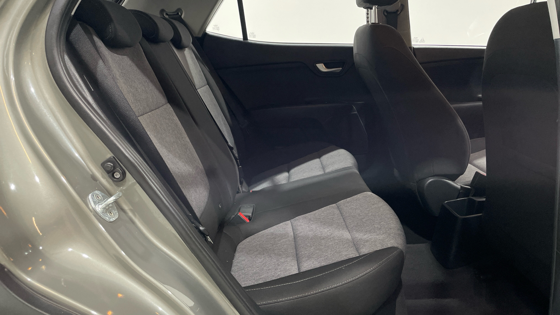 Kia Stonic 1.0 T-GDi MHEV en Barcelona