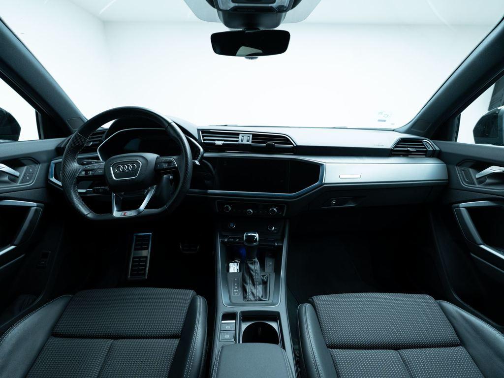 Black line 35 TFSI 110 kW (150 CV) S tronic