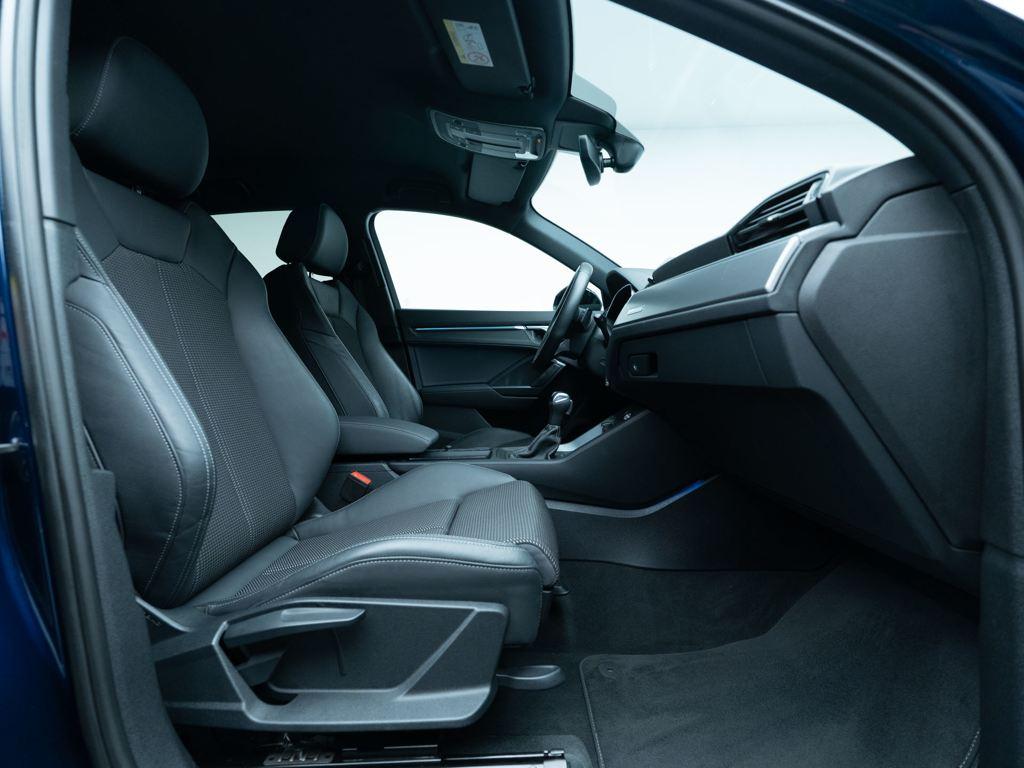 Black line 35 TFSI 110 kW (150 CV) S tronic