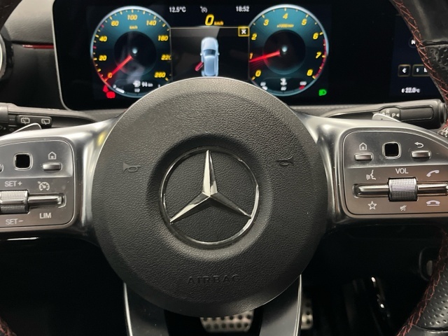 Mercedes-Benz Clase A 180 100 kW (136 CV)