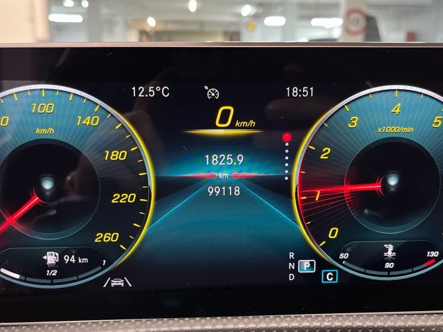 Mercedes-Benz Clase A 180 100 kW (136 CV)