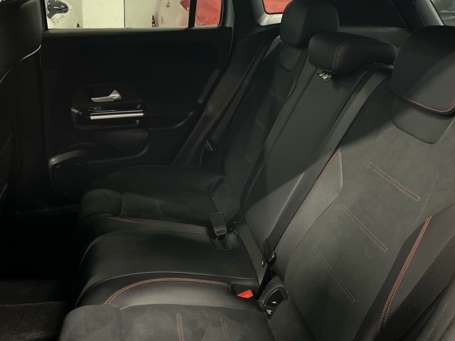 Mercedes-Benz GLA 200 120 kW (163 CV)