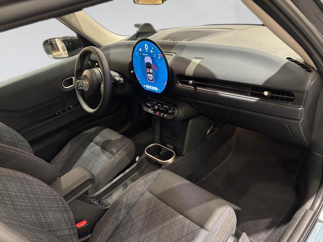 fotoG 7 del MINI MINI Cooper 5 Puertas C 115 kW (156 CV) 156cv Gasolina del 2025 en Almería