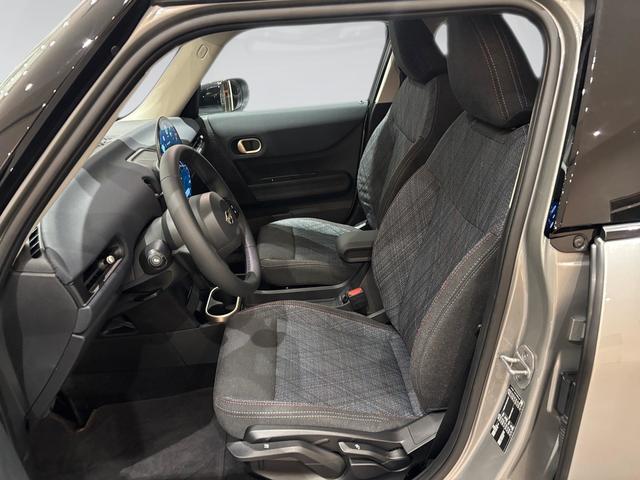 fotoG 11 del MINI MINI Cooper 5 Puertas C 115 kW (156 CV) 156cv Gasolina del 2025 en Almería