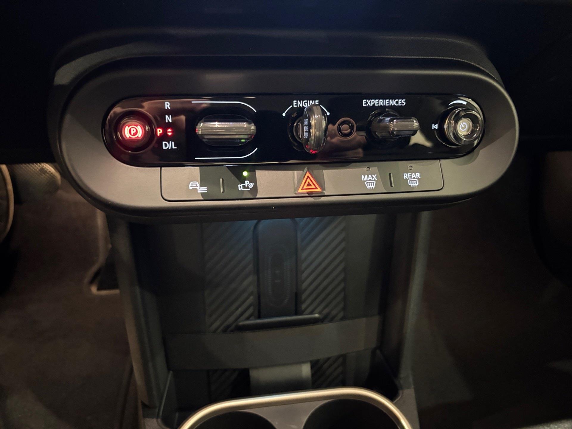 fotoG 17 del MINI MINI Cooper 5 Puertas C 115 kW (156 CV) 156cv Gasolina del 2025 en Almería