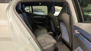 Volvo EX30 Ultra Ocasión 200 KW (272CV) - 26