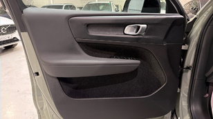 Volvo EC40 Recharge Core Ocasión 185 KW (252CV) - 24