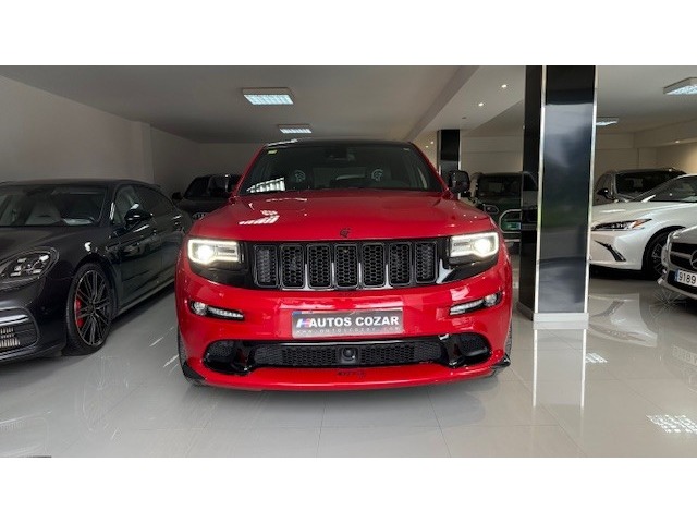 Jeep Grand Cherokee 6.4 V8 Hemi SRT 344 kW (468 CV)