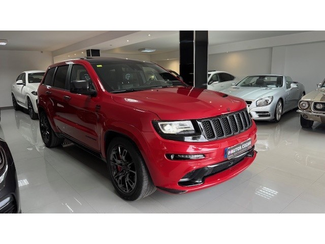 Jeep Grand Cherokee 6.4 V8 Hemi SRT 344 kW (468 CV)