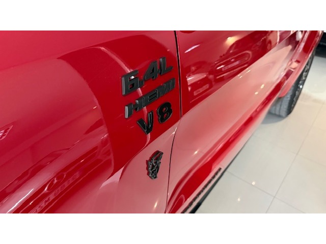 Jeep Grand Cherokee 6.4 V8 Hemi SRT 344 kW (468 CV)