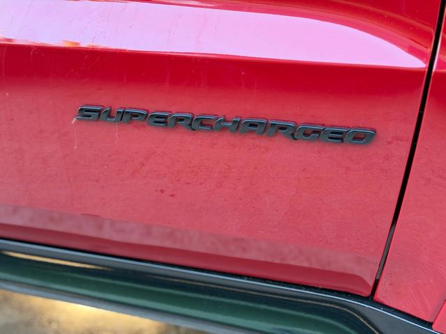 Jeep Grand Cherokee 6.4 V8 Hemi SRT 344 kW (468 CV)