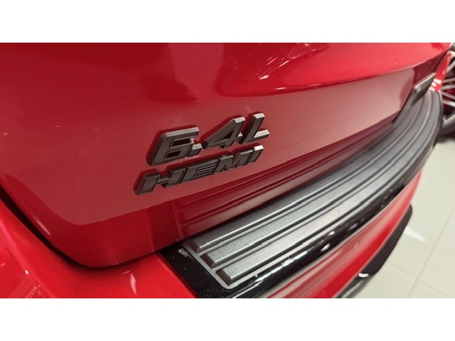 Jeep Grand Cherokee 6.4 V8 Hemi SRT 344 kW (468 CV)