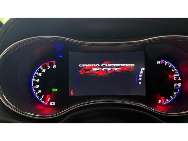 Jeep Grand Cherokee 6.4 V8 Hemi SRT 344 kW (468 CV)