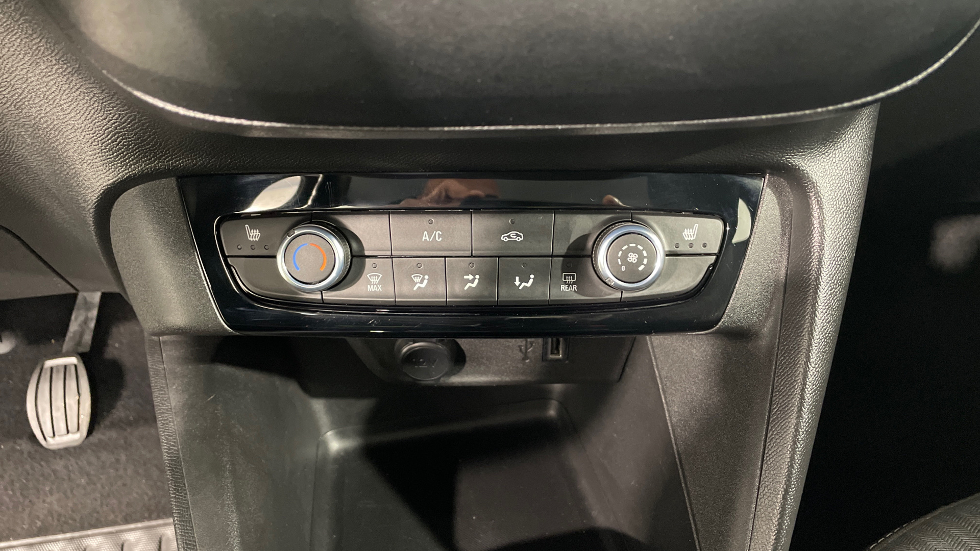 Opel Corsa 1.2 Turbo en Barcelona