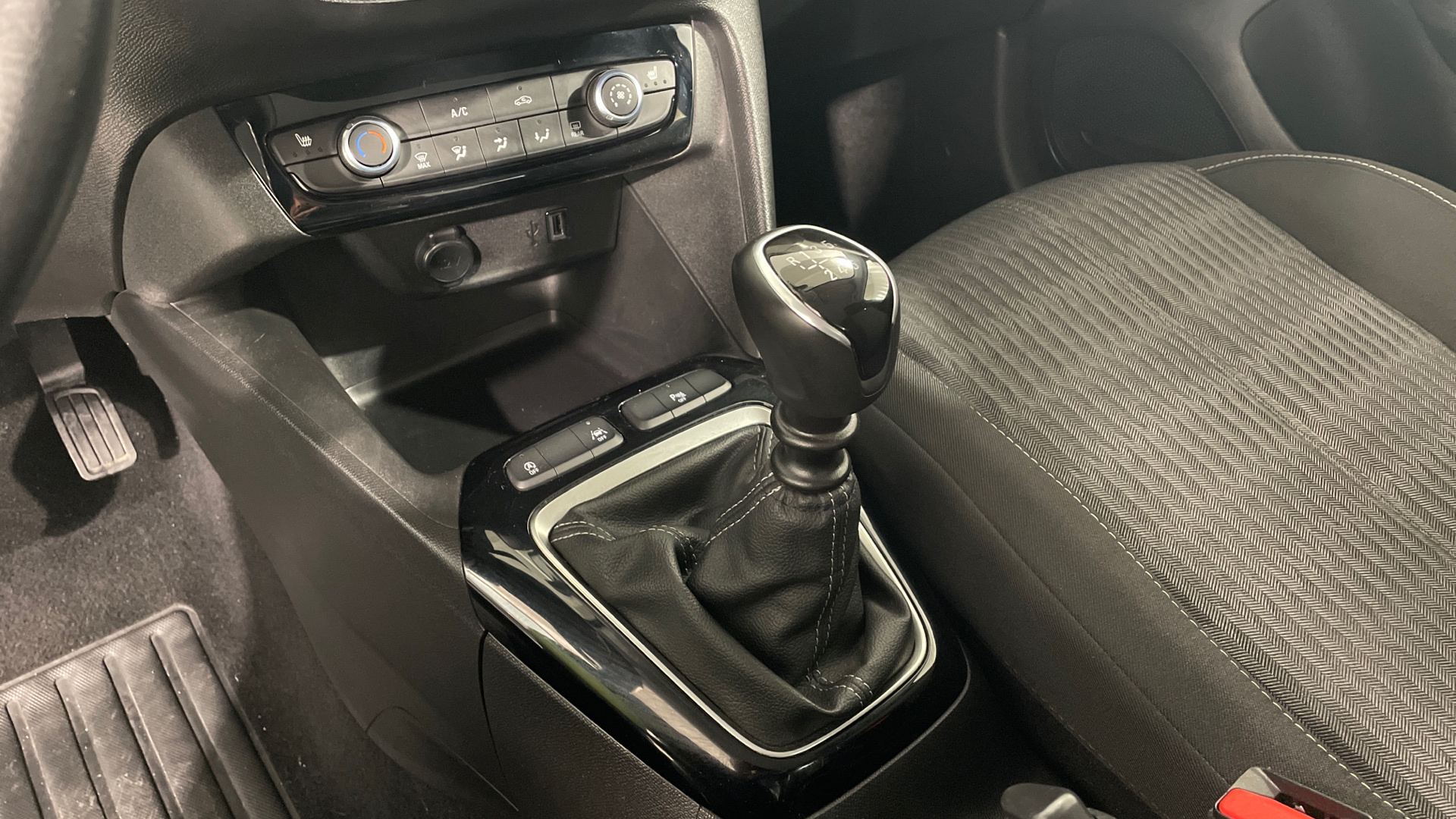 Opel Corsa 1.2 Turbo en Barcelona